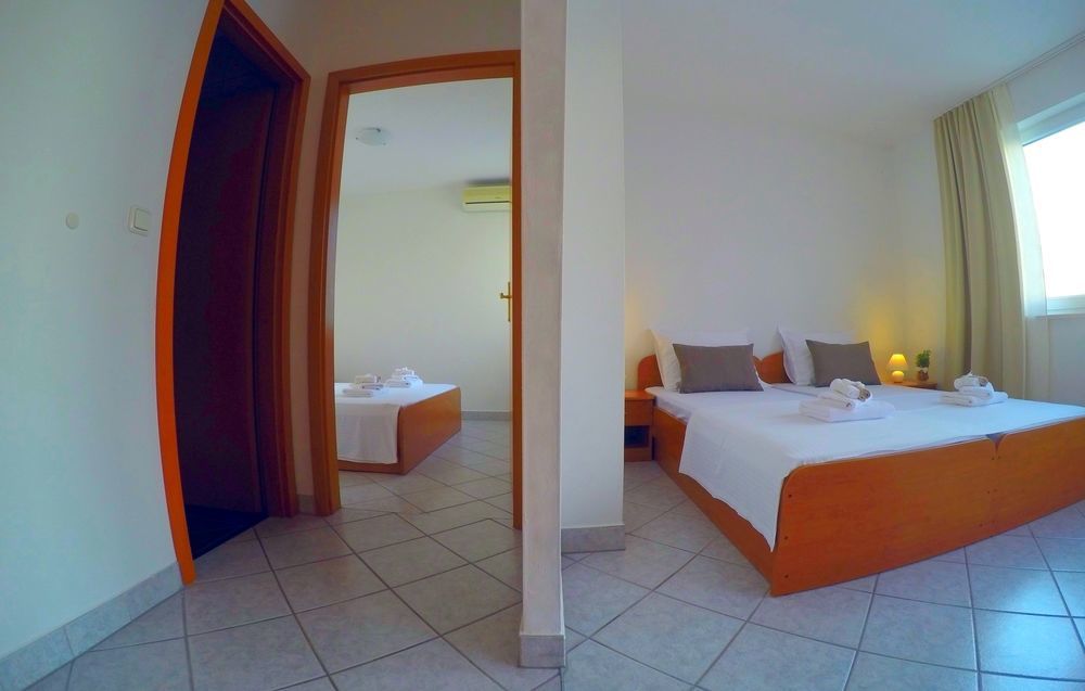 Hotel Sunset Split Podstrana Esterno foto