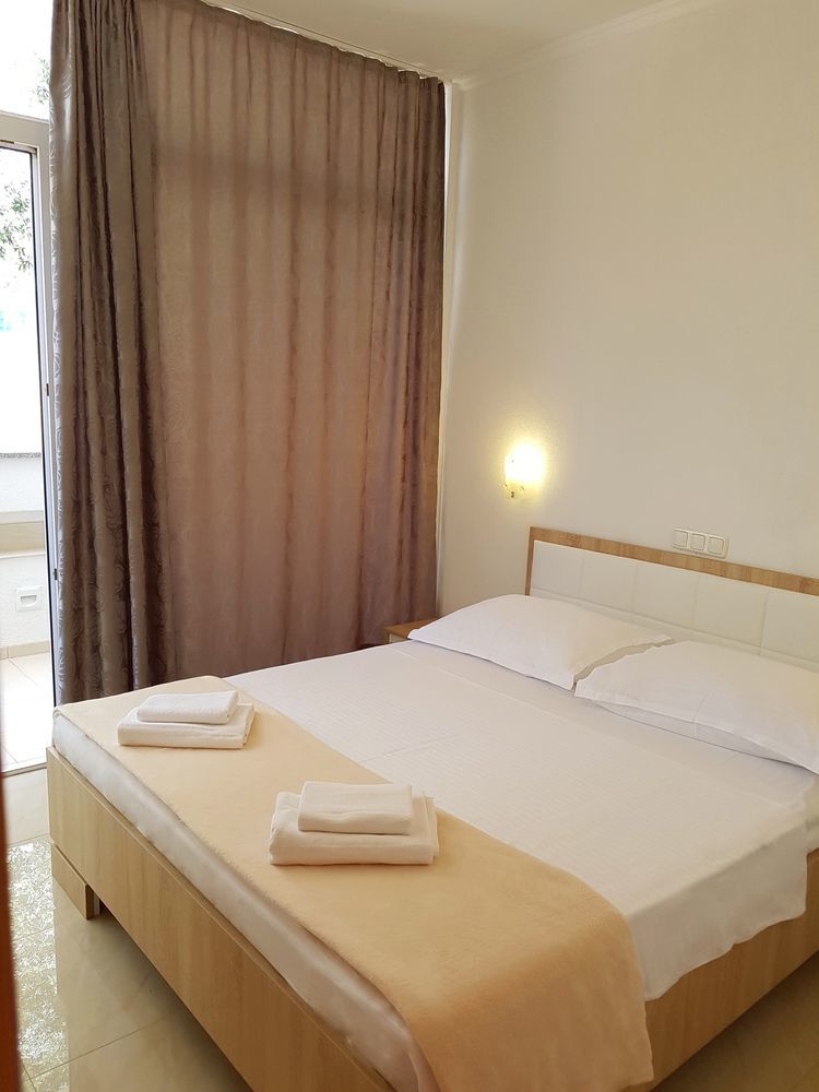 Hotel Sunset Split Podstrana Esterno foto